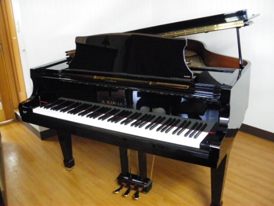 カワイグランドピアノRX-3
